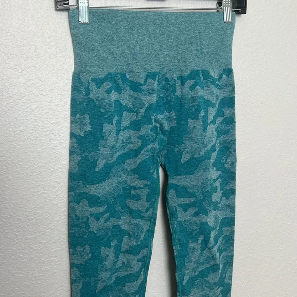NVGTN Seamless Leggings Blue Camo Size Small